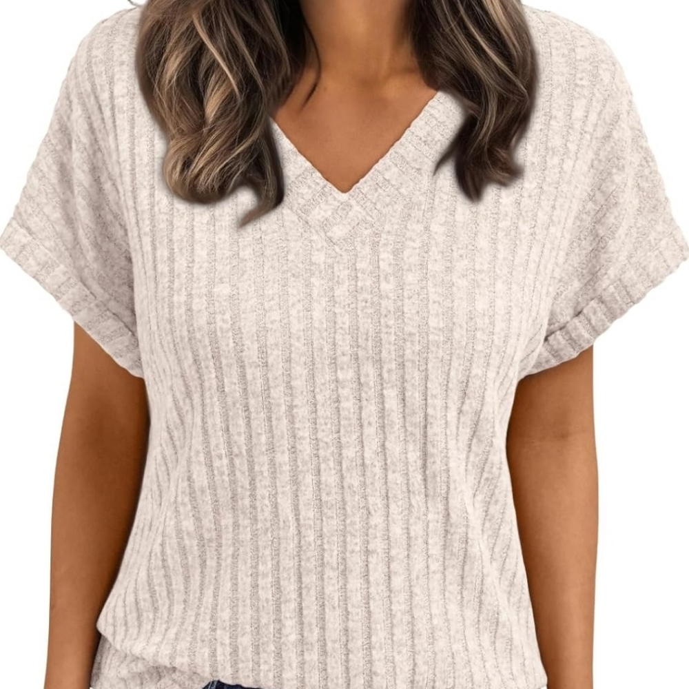 V-Neck Ribbed Knit Top in Cream Sz 2xl
